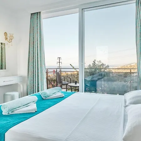 Tana Villa